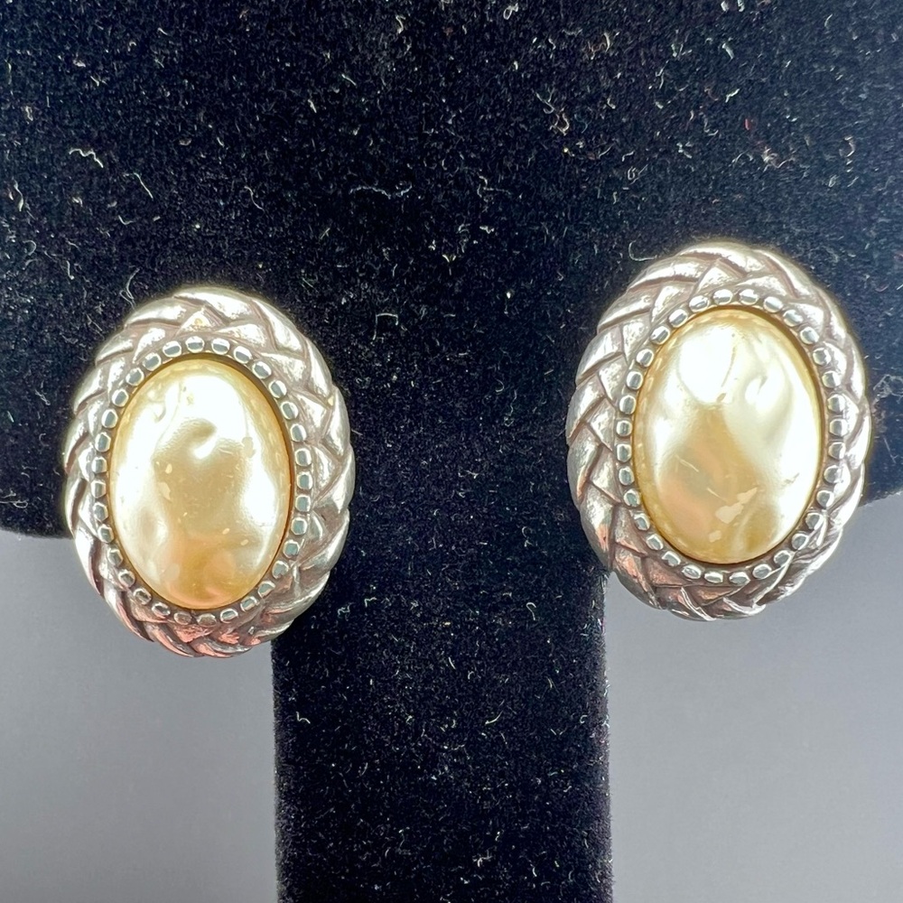 Vintage Brighton Faux Pearl Clip On Earrings Oval Silver Plated